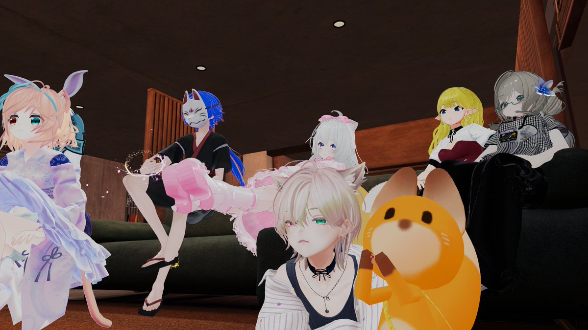 wasp_house's tweet photo. #今日のVRChat ねこなべ家
雨の被害が続きますねぇ https://t.co/G9bThmDmHI