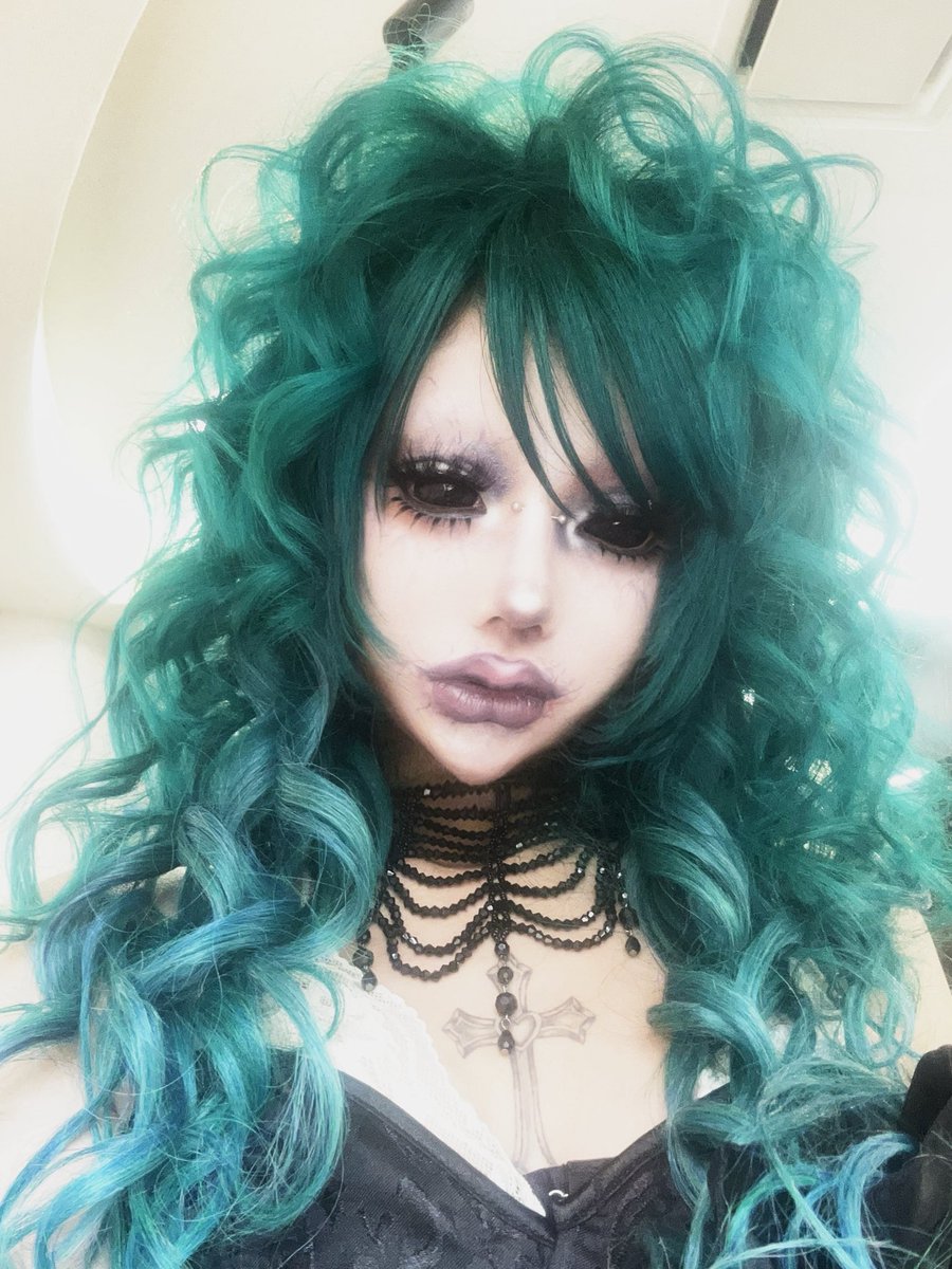 Majikyuru's tweet photo. The light shines in the darkness. https://t.co/DNUWAUkGbF