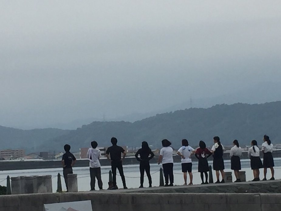 STARGLOWTHEBASE's tweet photo. #STARGLOW 📻放送中
TBSラジオは #スタベース

＼ 今夜は「夏ログ」／
BN：SAKURA
「吹奏楽コンクールのための合宿練習。
　堤防に並んで海に向かって叫んだ」

RUI
野球、サッカー、バスケ、
あと「囲碁将棋部」も入ってました

TAIKI
自分は一度も部活に入ったことない
入ってみたかった💭

https://t.co/VmecOQoS77