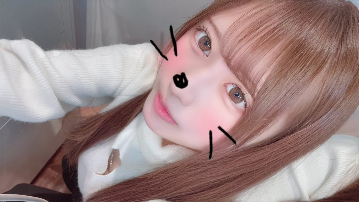 zjquc's tweet photo. 右まつげおわってる https://t.co/A2sxTMinuu