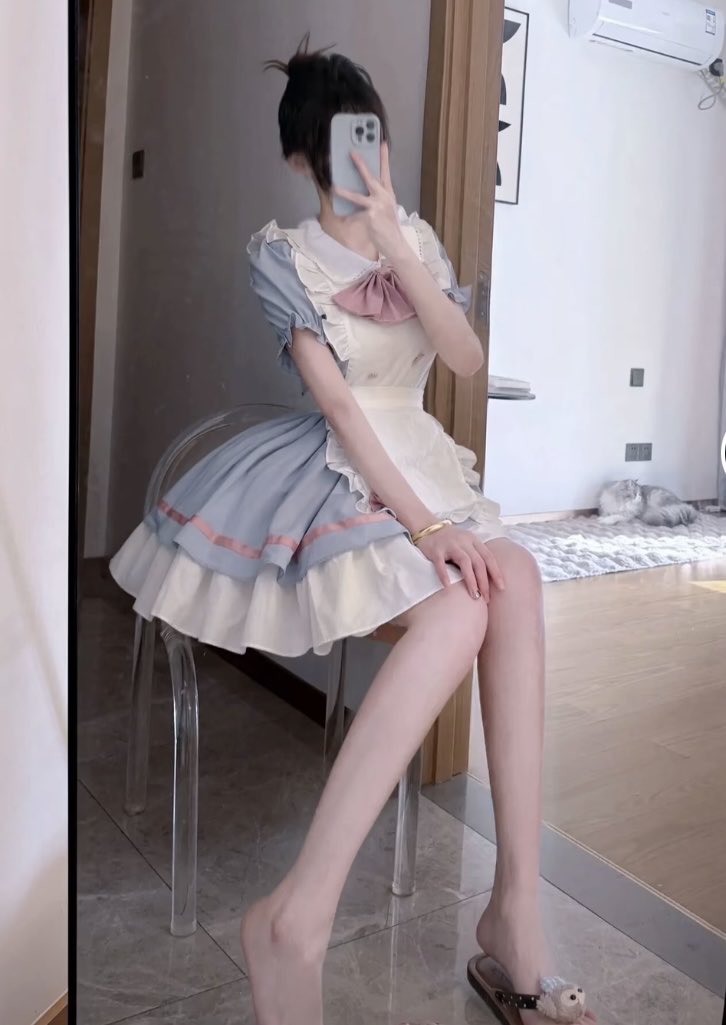 sh_6room's tweet photo. 刚刚玩x啊！
要不要加我qq聊聊啊 
微信限制了加不了啊！胆子大的来啊…… https://t.co/8l36LHDSoc