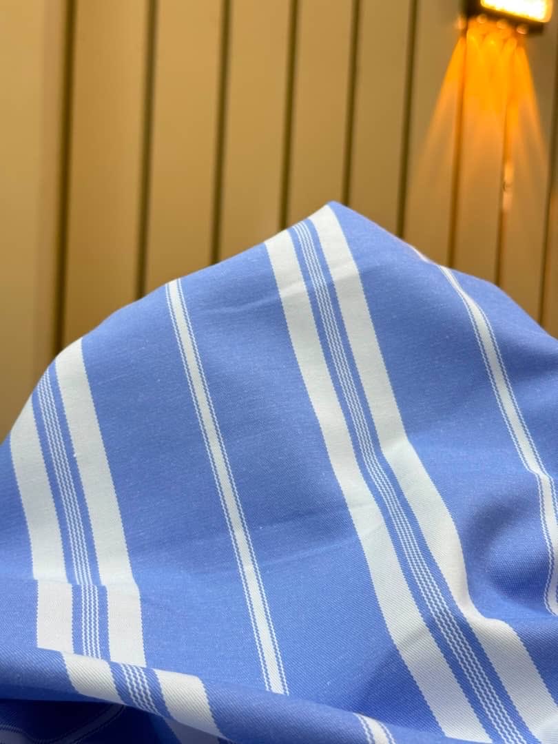 MAS_TEXTILE's tweet photo. NEW ARRIVAL ✨

Mayer Cotton🔥
 Premium Quality.

₦9,000 per yard✂️

Dm to Shop📍 https://t.co/yX7B0pUjcu