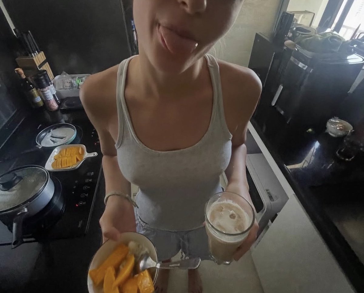 Johnpigz's tweet photo. Cuck submitted his sister Anastasia to be exposed and made into a web slut. Save and share her

Dm submissions to be exposed https://t.co/2La6GjRUWC