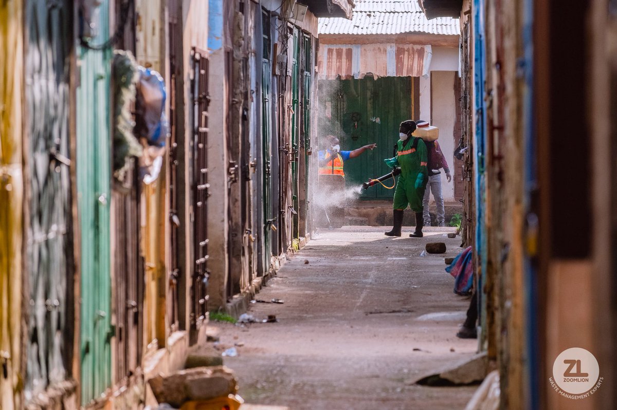 ZoomlionLtd's tweet photo. The exercise targets markets, schools, health facilities, public toilets, communal waste container sites, dumping grounds and drains to control disease vectors and reduce public health risks during the rainy season. https://t.co/thMaxQYNv3