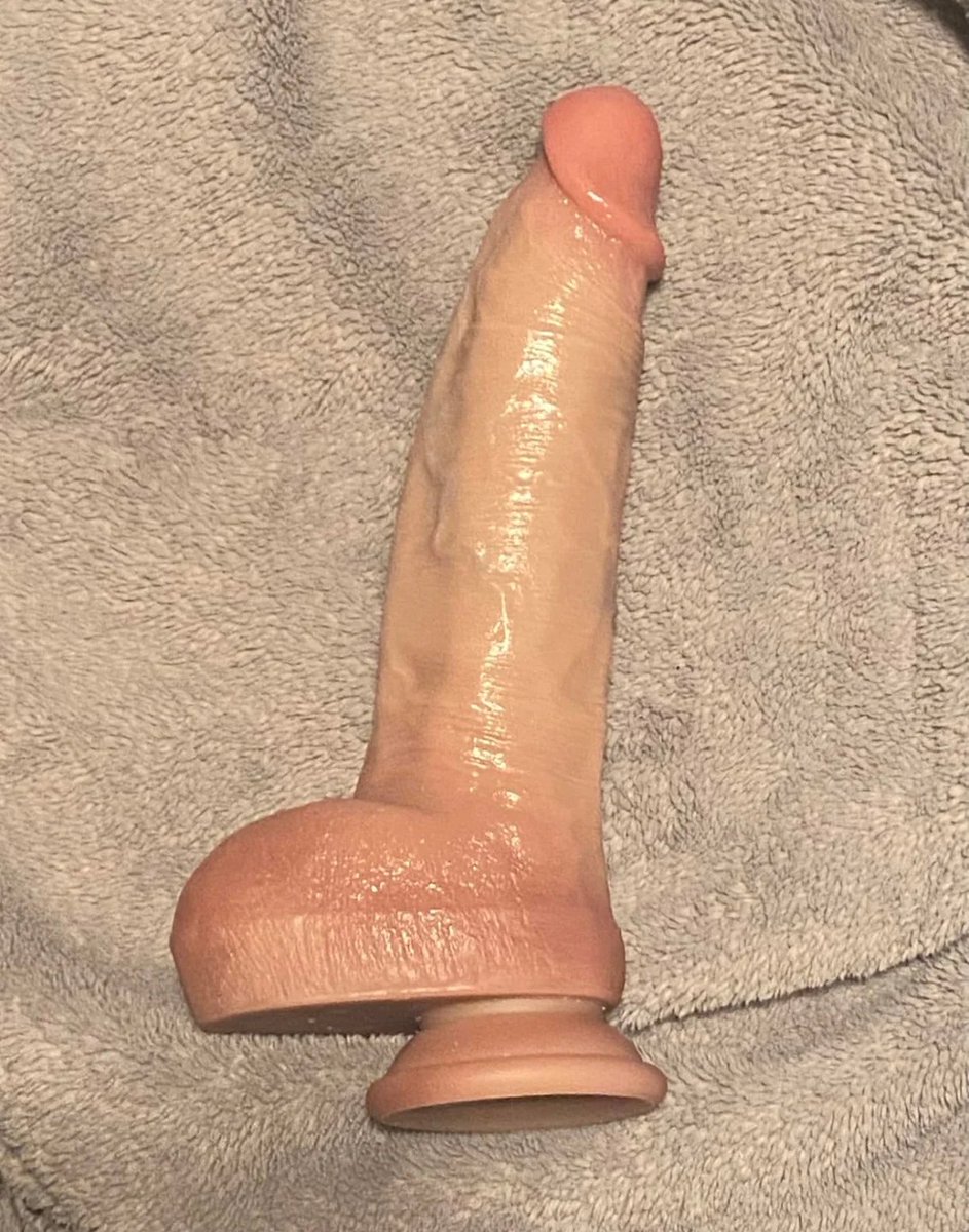 dildoshop86487's tweet photo. 9 inch dildo available price 7000 order Whatsapp only https://t.co/HAoLVep09Q