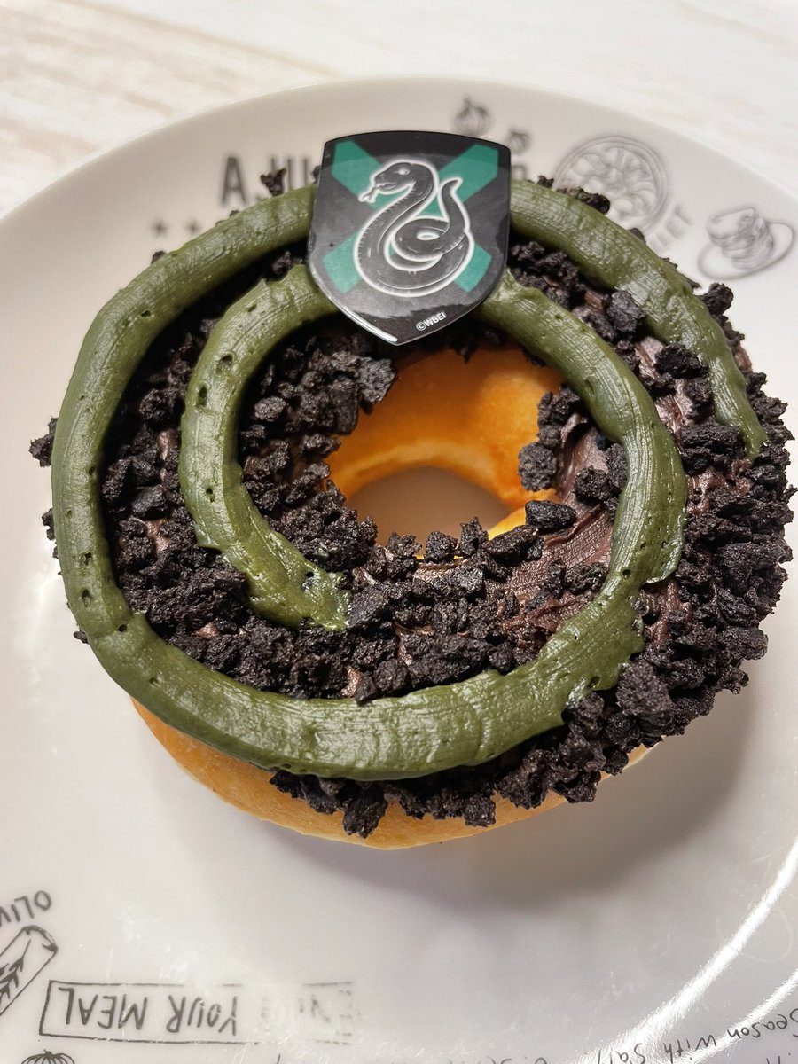 Snoko_ss's tweet photo. スリザリン🐍
強い野心、目的をやり遂げる狡猾さ、そして高い誇りの味がした https://t.co/0haR07fqLj