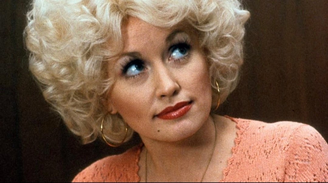 AzPetrich's tweet photo. We're all in, right? Friday, September 25th as Dolly Celebration Day. If Star Wars can co-opt May 4th, then we can also make 9-2-5 for Dolly. https://t.co/MFWtKoUc9x
