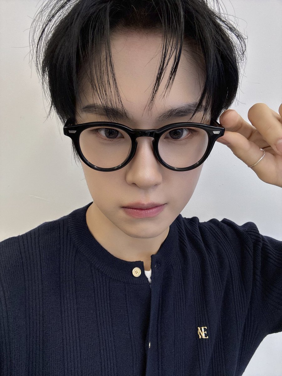 NewBeat_twt's tweet photo. [#박민석]

동글동글➿ https://t.co/7optgkucA6