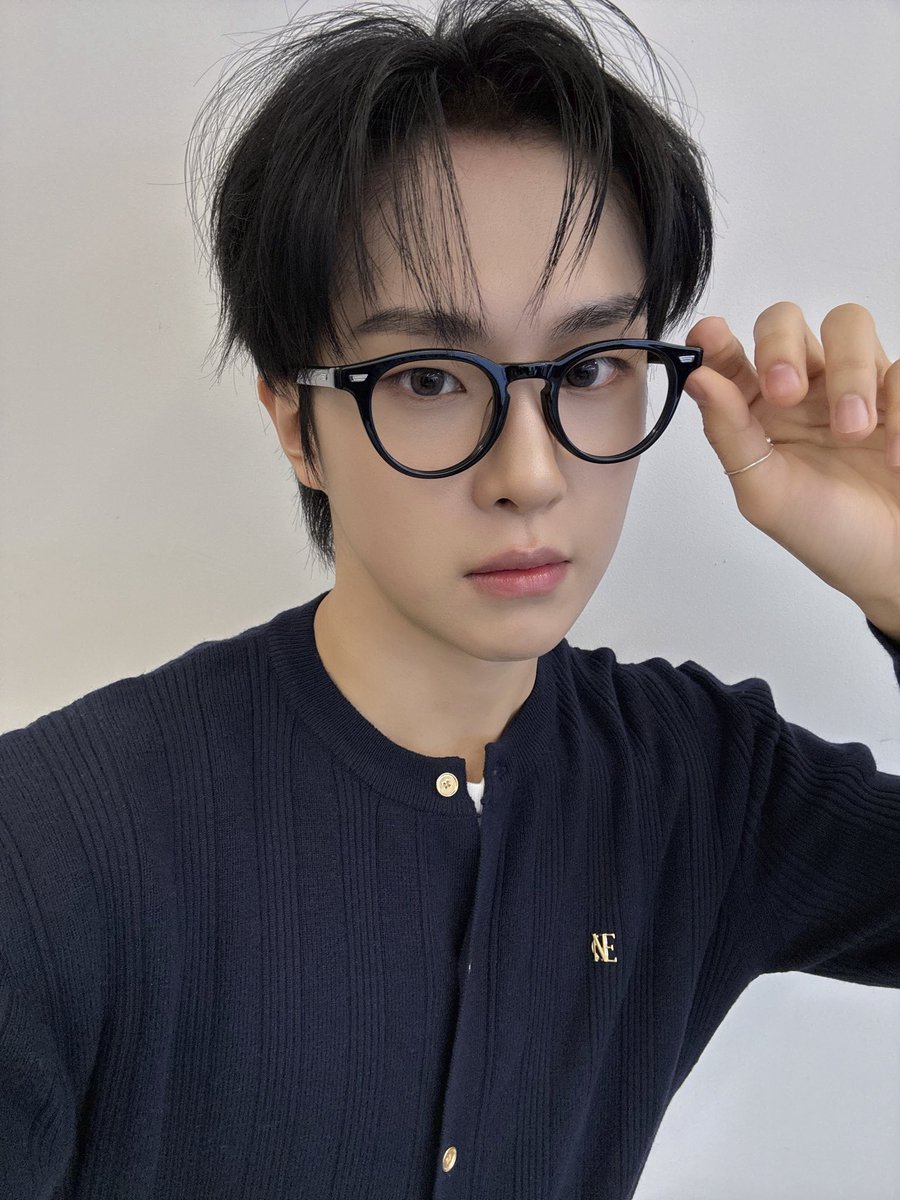 NewBeat_twt's tweet photo. [#박민석]

동글동글➿ https://t.co/7optgkucA6