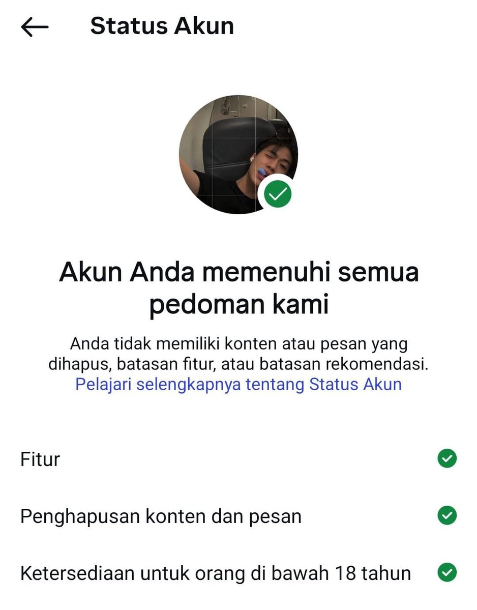 ixesead's tweet photo. @laannalnaa ini? f500, tidak pernah ganti usn, gratis centang biru 1 bulan, dapat dengan emailnya https://t.co/zjy29nbhEx