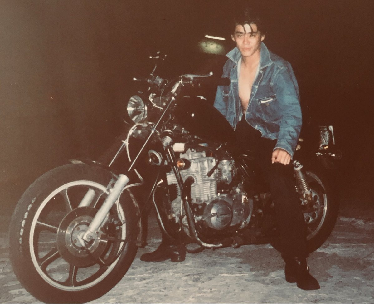 brmc1955's tweet photo. エックスです。エルヴィスが好きです。よろしくお願い致します。誰も良いねしてくれません。エルヴィスのバンドやっています。クールスのバンドもしています。てもエルヴィス がキングは揺るぎなしです。
#elvis#elvispresley#rockabilly#harleydavidson https://t.co/W71ICNx5IZ