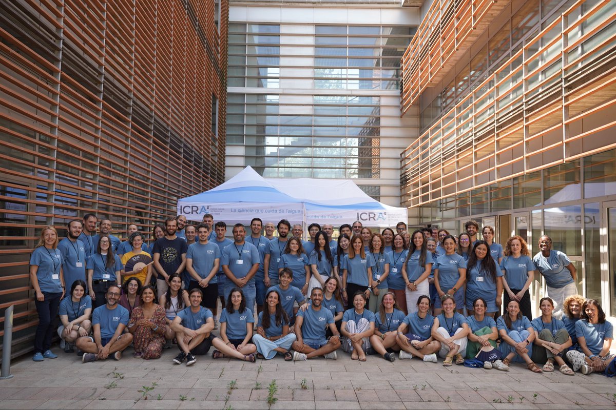 IcraWater's tweet photo. Abans de les vacances d’estiu, vam celebrar el nostre Town Hall: una jornada per compartir, fer balanç i gaudir d’una estona plegats. 💙
Activitats, nova identitat de marca, escape room, tast d’aigua amb GLHOPS i, sobretot, bona gastronomia! 👩‍🍳🌍 https://t.co/6LrtvcgOI6