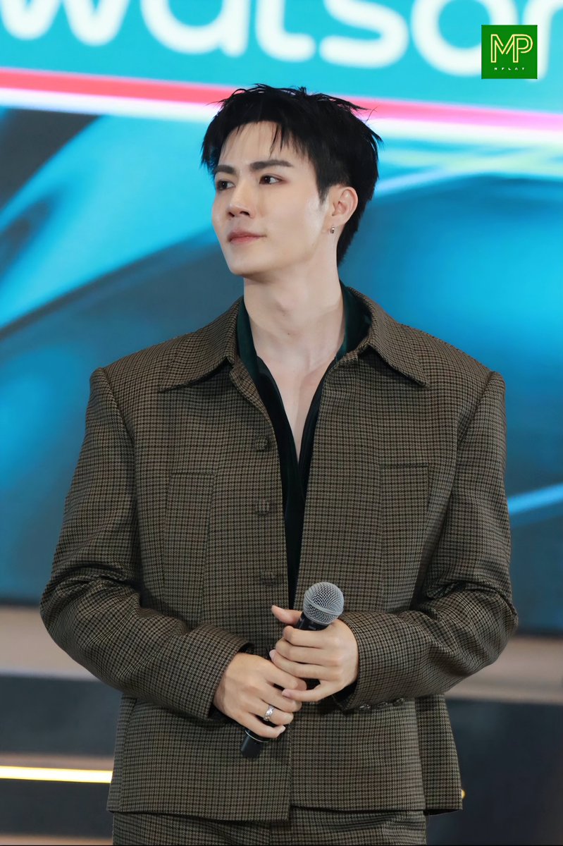 MPlay_2021's tweet photo. “ซีนุนิว” ร่วมฉลองครบรอบ 30ปี วัตสัน ประเทศไทย ในงาน “30 Years Celebration of Friendship”

ZEENUNEW X WATSONS 30TH

#WatsonsxZeeNunew
#zeenunew
#30thanniversarywatsonsth https://t.co/6IbCRV6GQp