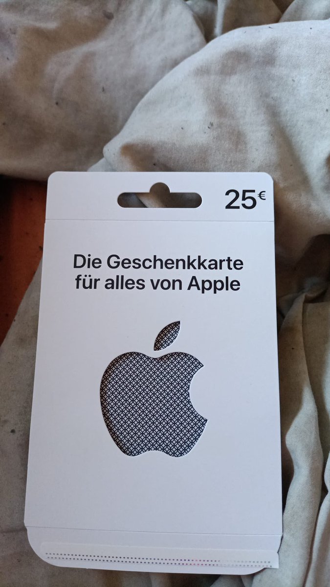 3DDD68's tweet photo. I got Apple Card https://t.co/010fys5NSg