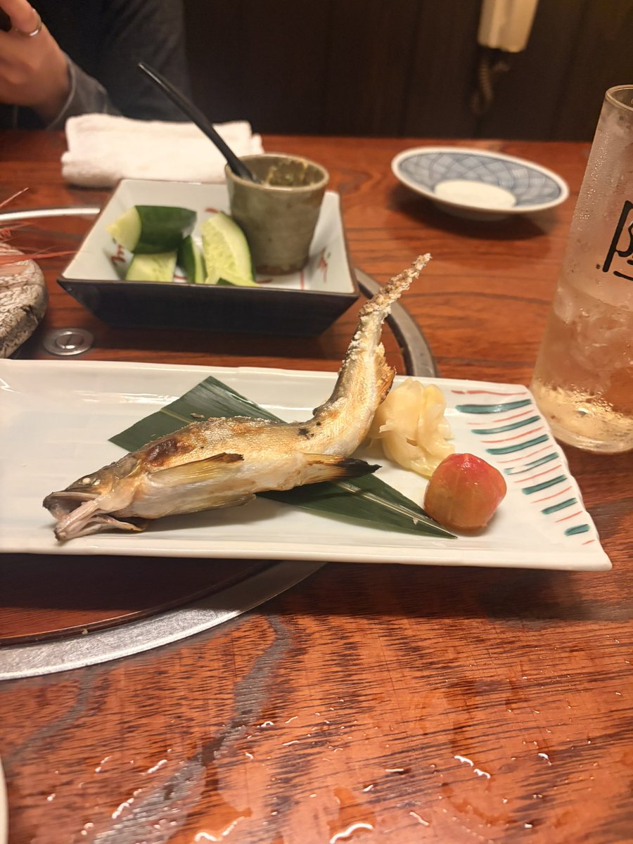 qu0322_'s tweet photo. 店早く締めてなんかご飯食いにきた https://t.co/YpzE7yiEmE