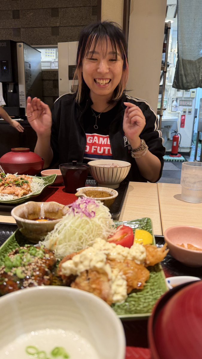 Kojis_poker's tweet photo. 番長が
仲間になりたそうにこちらを見ている。

大戸屋 https://t.co/G4m6SpaNfw