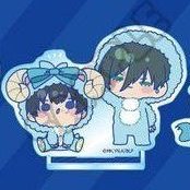 Arieslikesbllk's tweet photo. I forgot that Rin actually gave his bow to Isagi in an official art
In another official art he wanted to share his water bottle
He is willing to share with Isagi, and Isagi only https://t.co/YIuwr9w7LV
