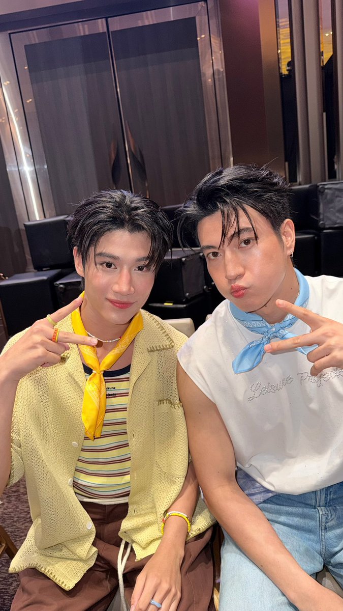BLUEHEART_CH's tweet photo. ขนาดแขนอ่ะ 🫠🫠

MIZUMI NO1 X INNONGSA DIWA

#อินเลิฟทุกองศาท้าแดดกับMizuMi https://t.co/67RsHTV0yo