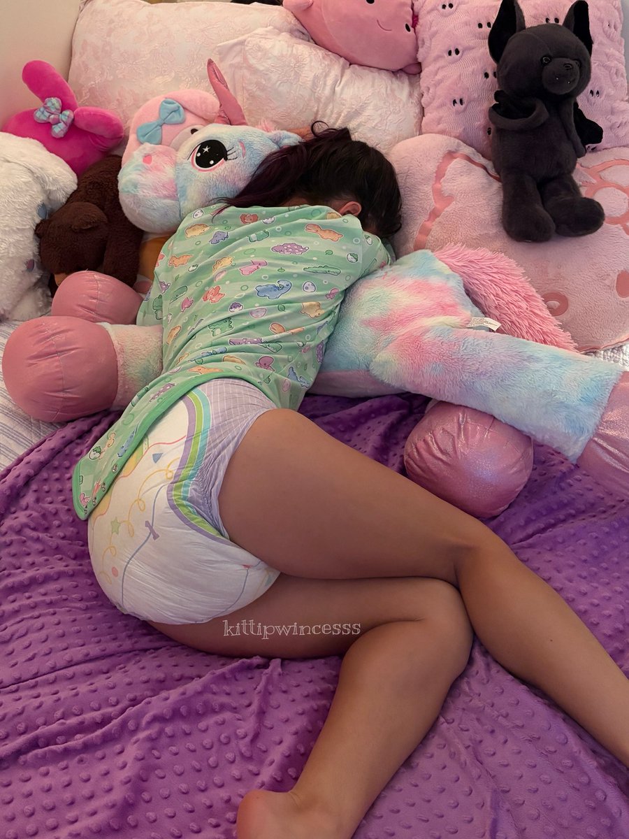 kittipwincesss's tweet photo. eepy girl

#abdl #diapergirl https://t.co/LvkDz0uOoT