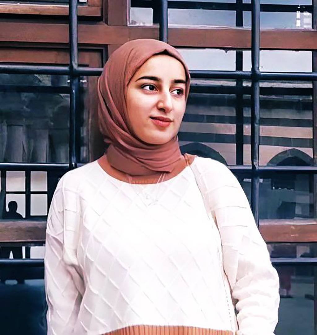 nakitsizduygu's tweet photo. Zamanında Gülistan için etkin soruşturma yürütülmediğinden Rojin katledildi.
Çünkü görmezden gelinen affedilen her suç bir diğerine cesaret verir.. https://t.co/kPdS64oRwr