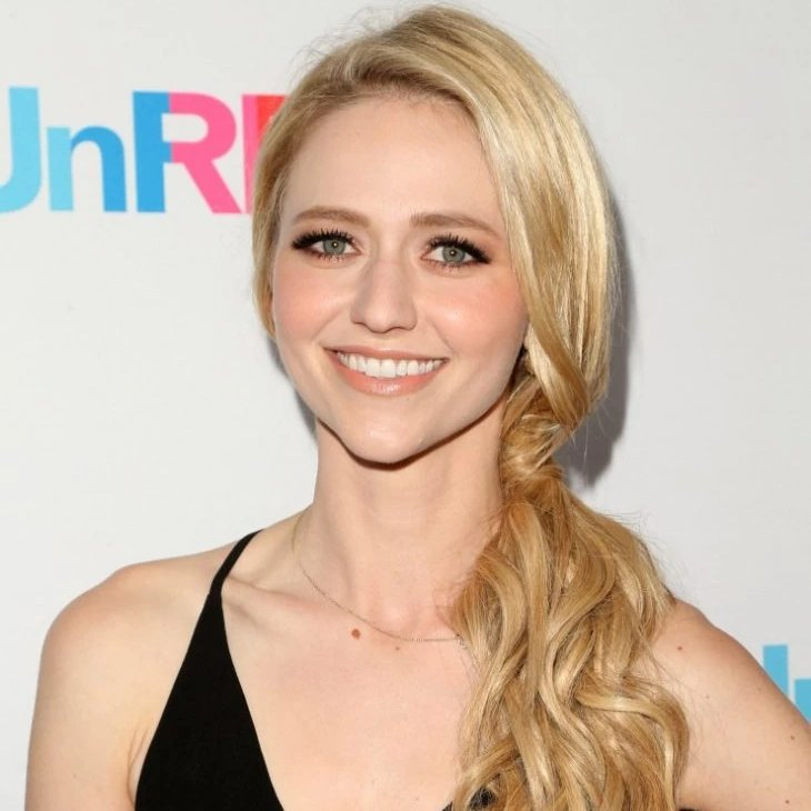 celebcrush4922's tweet photo. Happy Birthday Johanna Braddy 🎂🌺
#HappyBirthday #Johanna #Braddy #JohannaBraddy https://t.co/n2uKLokUFZ
