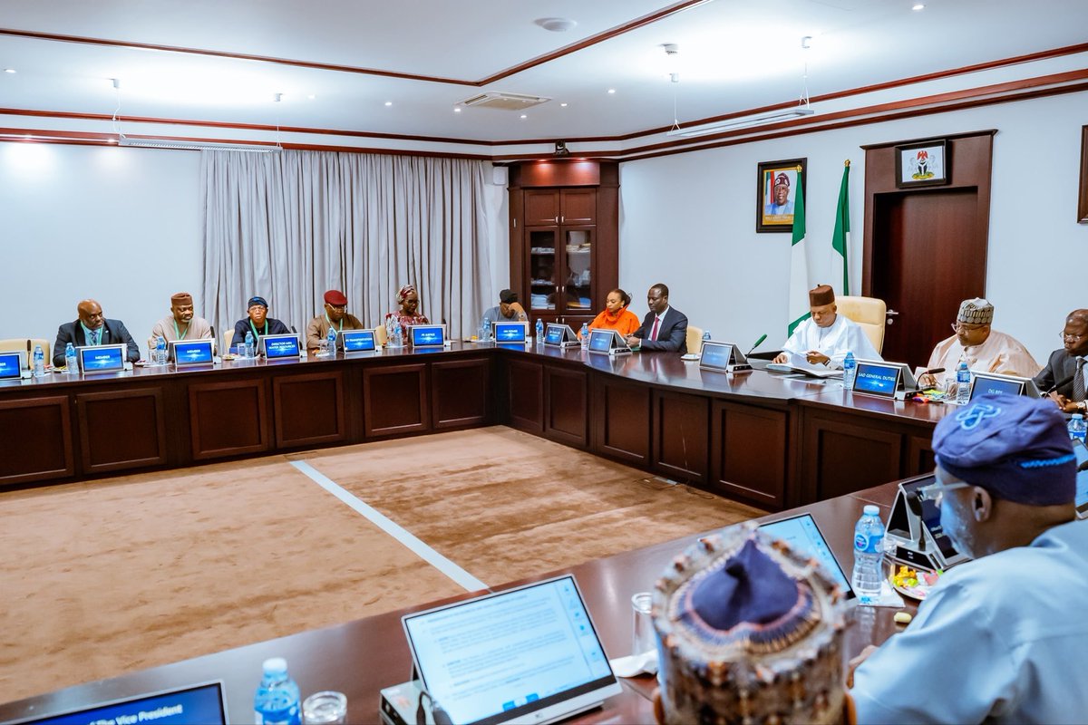 officialSKSM's tweet photo. The Federal Government on Wednesday disclosed that it has metered roughly 60% of active electricity customers in Nigeria, with an ongoing rollout under Phase 1 of the $500 million World Bank-financed Distribution Sector Recovery Programme (DISREP).

It disclosed that under initiatives like the Presidential Metering Initiative (PMI) and effective coordination by the Bureau of Public Enterprises (@BPENigeria), the goal is to close the electricity metering gap and eliminate arbitrary estimated billing for registered customers across Nigeria.

This was part of the brief on updates on the activities of the National Council on Privatisation (NCP) at its second meeting for the year 2026, chaired by the Vice President, Senator @KashimSM, at the Presidential Villa, Abuja.