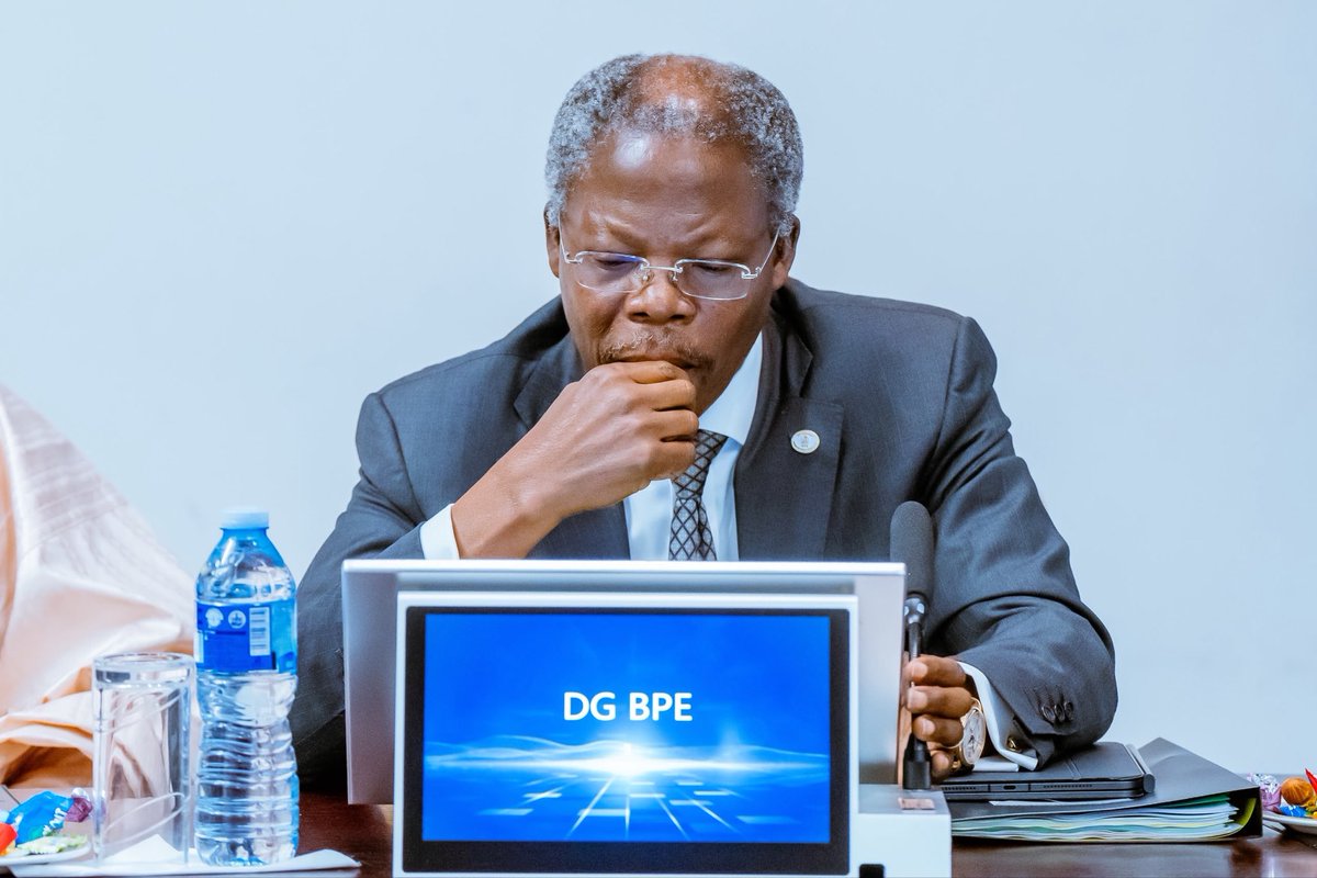 officialSKSM's tweet photo. The Federal Government on Wednesday disclosed that it has metered roughly 60% of active electricity customers in Nigeria, with an ongoing rollout under Phase 1 of the $500 million World Bank-financed Distribution Sector Recovery Programme (DISREP).

It disclosed that under initiatives like the Presidential Metering Initiative (PMI) and effective coordination by the Bureau of Public Enterprises (@BPENigeria), the goal is to close the electricity metering gap and eliminate arbitrary estimated billing for registered customers across Nigeria.

This was part of the brief on updates on the activities of the National Council on Privatisation (NCP) at its second meeting for the year 2026, chaired by the Vice President, Senator @KashimSM, at the Presidential Villa, Abuja.