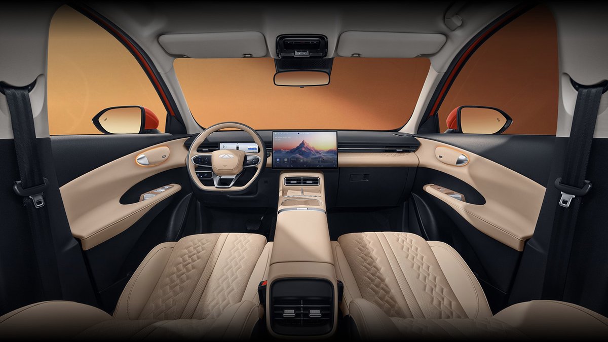foroelectricos's tweet photo. El nuevo Chery Fulwin T7 ya tiene precio en China

✅ 4.57 metros de largo
✅ 600 km de autonomía 
✅ 9 airbags y estructura reforzada 
✅ Precio desde 12.100 euros al cambio

Tiene una pinta increíble, y seguro que arrasa
#Chery #CochesEléctricos 👇 https://t.co/Fz6CyRFENX