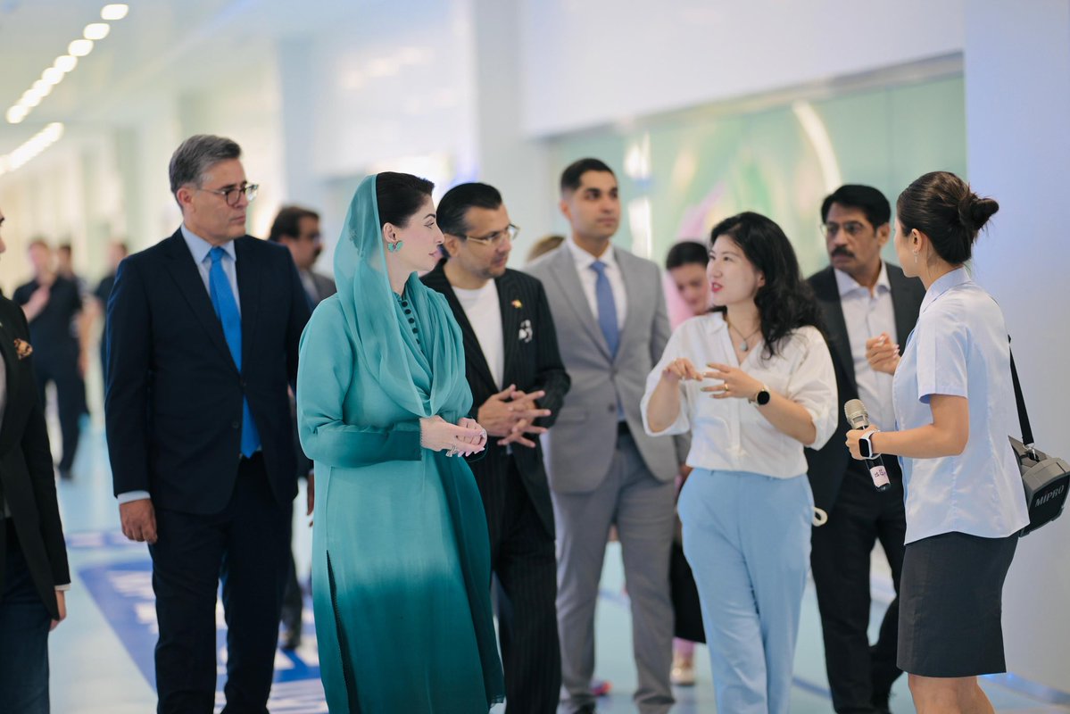 pmln_org's tweet photo. Punjab Chief Minister Maryam Nawaz Sharif arrived at the headquarters of China’s renowned Tyron Wisdom Dairy Company in Xinjiang, where company officials briefed her in detail on the company’s operations and dairy processing facilities. https://t.co/Qox1pEFsyt