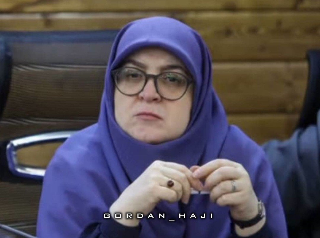 sara30515146598's tweet photo. + سخنگوی دولت : 
در میدان ولی‌عصر یک خانمی
به من گفت الهی بمیری😂..! https://t.co/Yl5Fo2dPyk