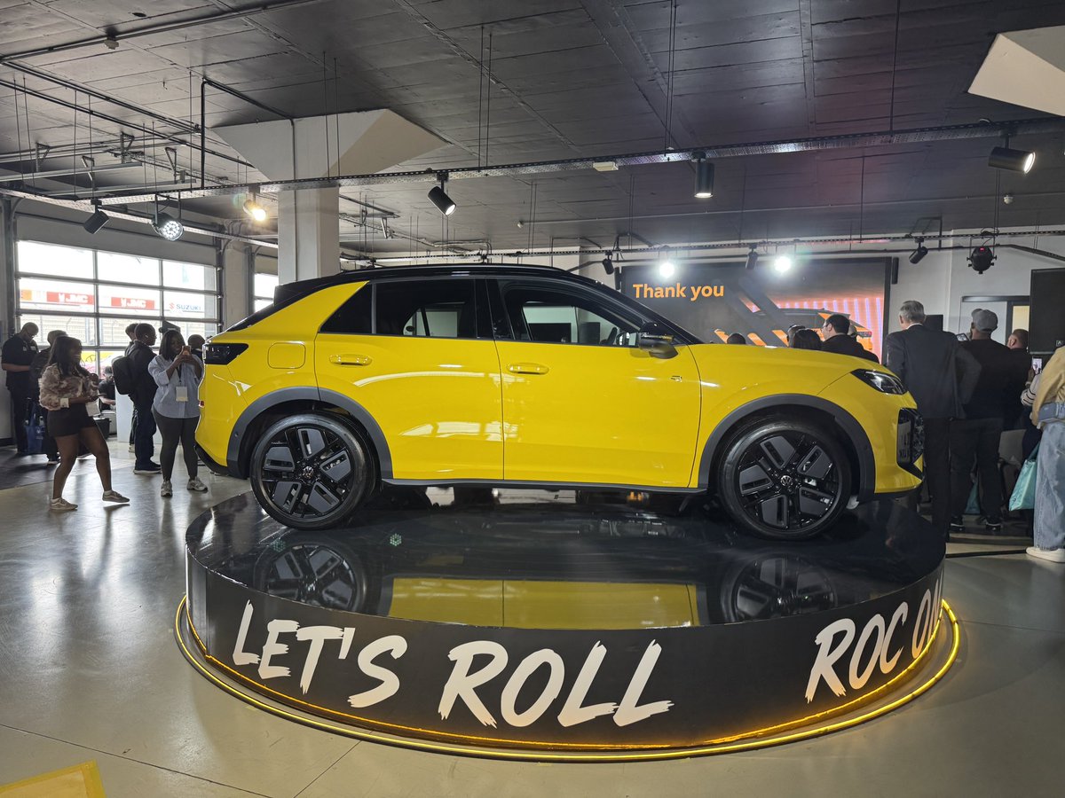 khuleonwheels's tweet photo. Volkswagen has officially taken the covers off the all-new T-Roc at the 2026 Festival of Motoring at Kyalami. The second-generation T-Roc arrives in South Africa with a 1.4 TSI engine paired with an 8-speed…
#FestivalOfMotoring #FOM2026 #VWSA #NewTROC https://t.co/oTS4DMjTgY