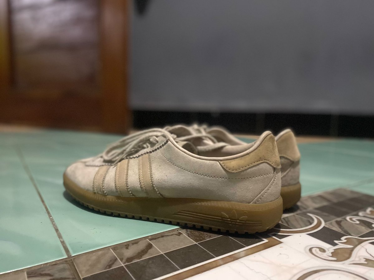 size55uk's tweet photo. #UGDforPSS

Bantu dulur lanang, nggo sangu aweyde

Adidas bermuda beige
Size 41
With box og

Kondisi butuh deepclean/cuci saja
Used pemakaian &amp; jarang di pakai

1.3 saja

Lokasi bantul

Izin tag mas

@JanganGoyah @UGDforPSS1976 https://t.co/FqCjfc7llY