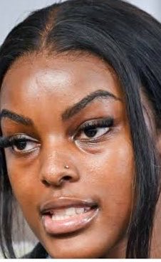 _Tee__G's tweet photo. The person who allegedly sold the Chidimma ID reportedly told them to say that she was from Soweto whenever they ask her because the victim is from Soweto.

They then automatically assumed that she was born in Soweto. https://t.co/IdO3pNuzxd