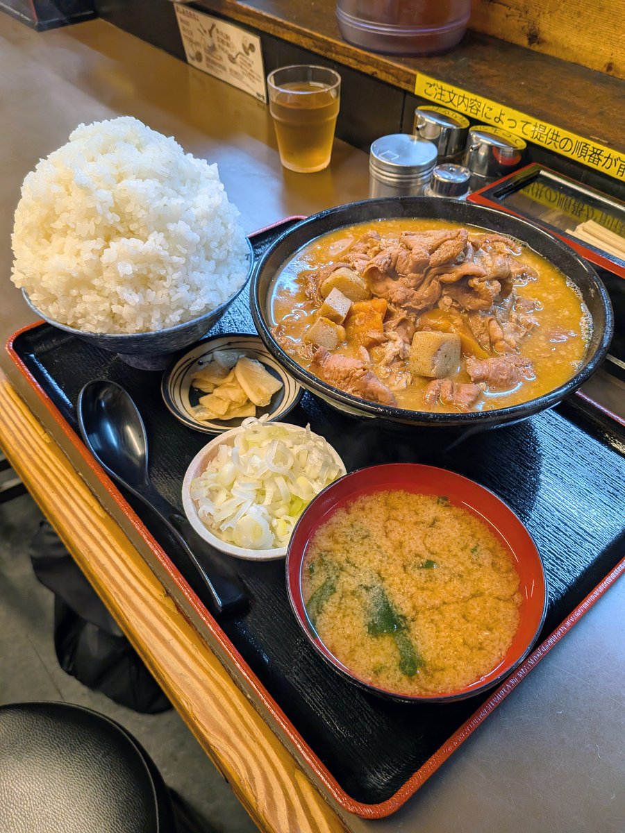 dekamoriramen's tweet photo. 都内最長の一本もつ煮が食べられる店
※一本もつ煮は電話にて要予約

もつ煮カド屋 青梅 https://t.co/l8u8PzgnxU