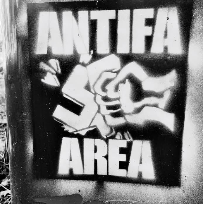 ultras_antifaa's tweet photo. #nonzs https://t.co/Q5mYT2Y3YQ
