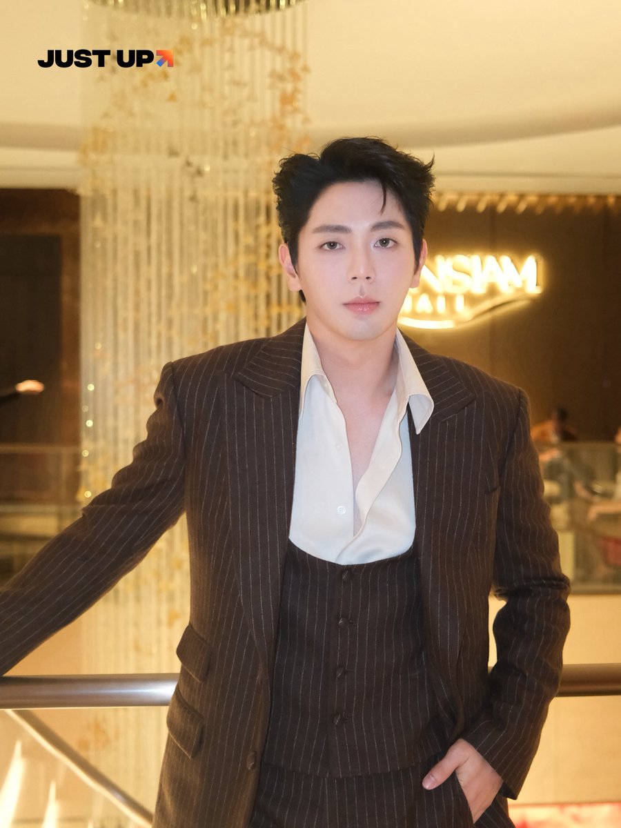 Justupbangkok's tweet photo. อัพ ภูมิพัฒน์ ในงาน
Watsons 30TH ANNIVERSARY CELEBRATION DAY

UP LEADERS 30TH WATSONS
#UpLeadersxWatsons #30thanniversarywatsonsth https://t.co/rxXa2iX2oa