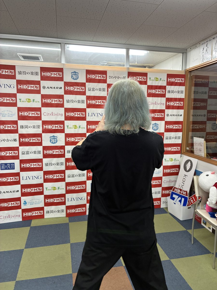 tdp010's tweet photo. ラジオなんて超久しぶり😆
ワクワク😆
生配信は顔でるんやろか？？ https://t.co/yvOKT50ni1
