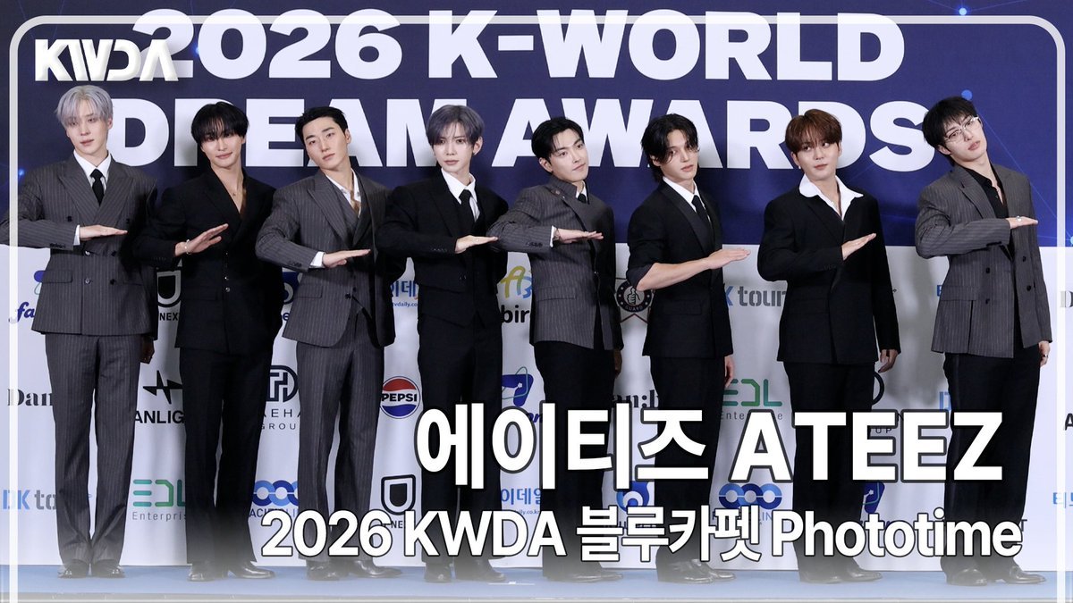 ateezglobal_'s tweet photo. ATEEZ at 2026 K-world Dream Awards Blue Carpet

#ATEEZ #에이티즈 https://t.co/N9n4Cwci6U