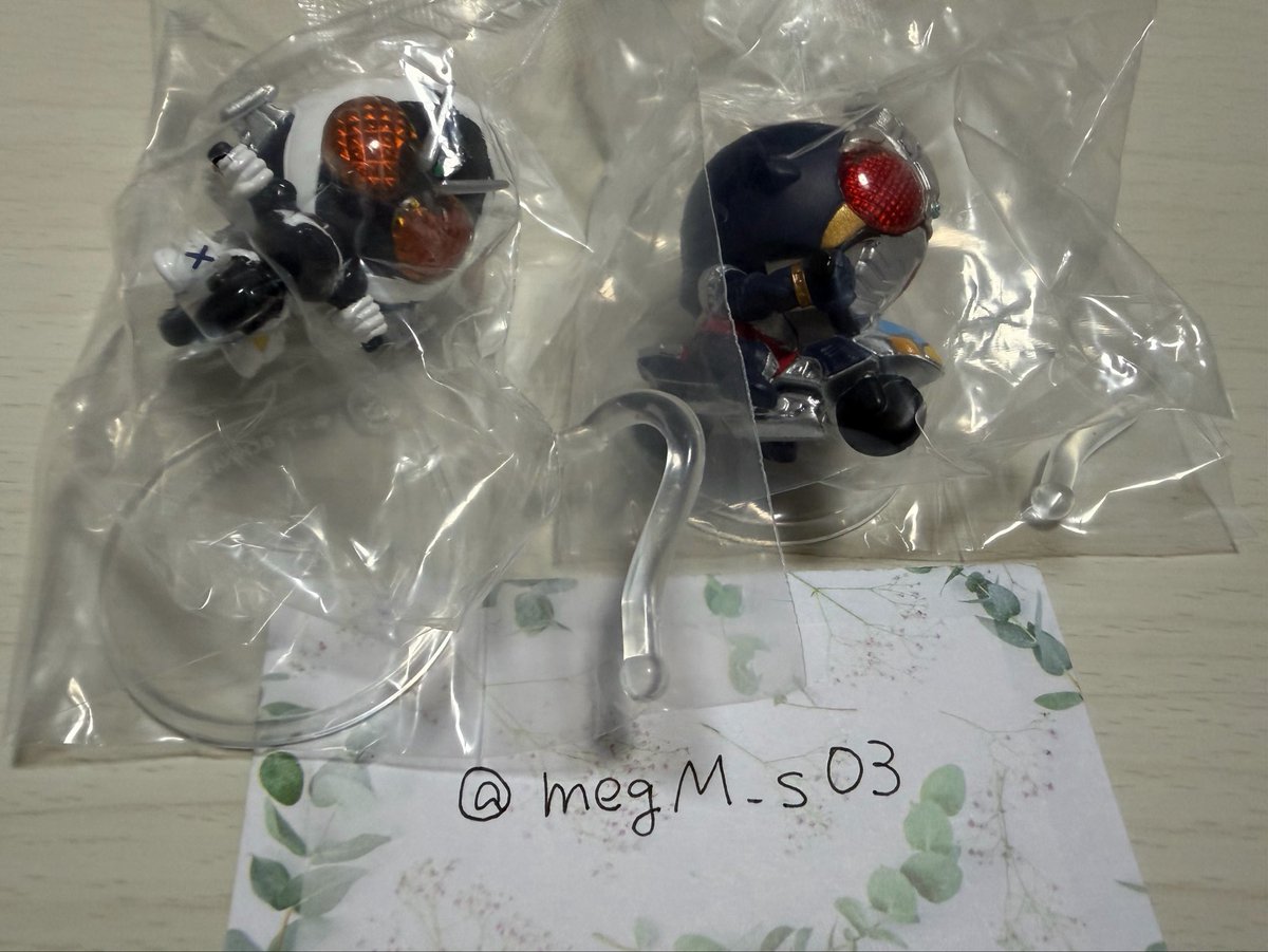 megM_s03's tweet photo. 【交換】仮面ライダー　@ction ride action ride 6
譲:フォーゼ、ブレイド
求:ビルド

郵送交換もしくは大阪梅田周辺であれば手渡し交換対応可能です。 https://t.co/HzND84k5jp