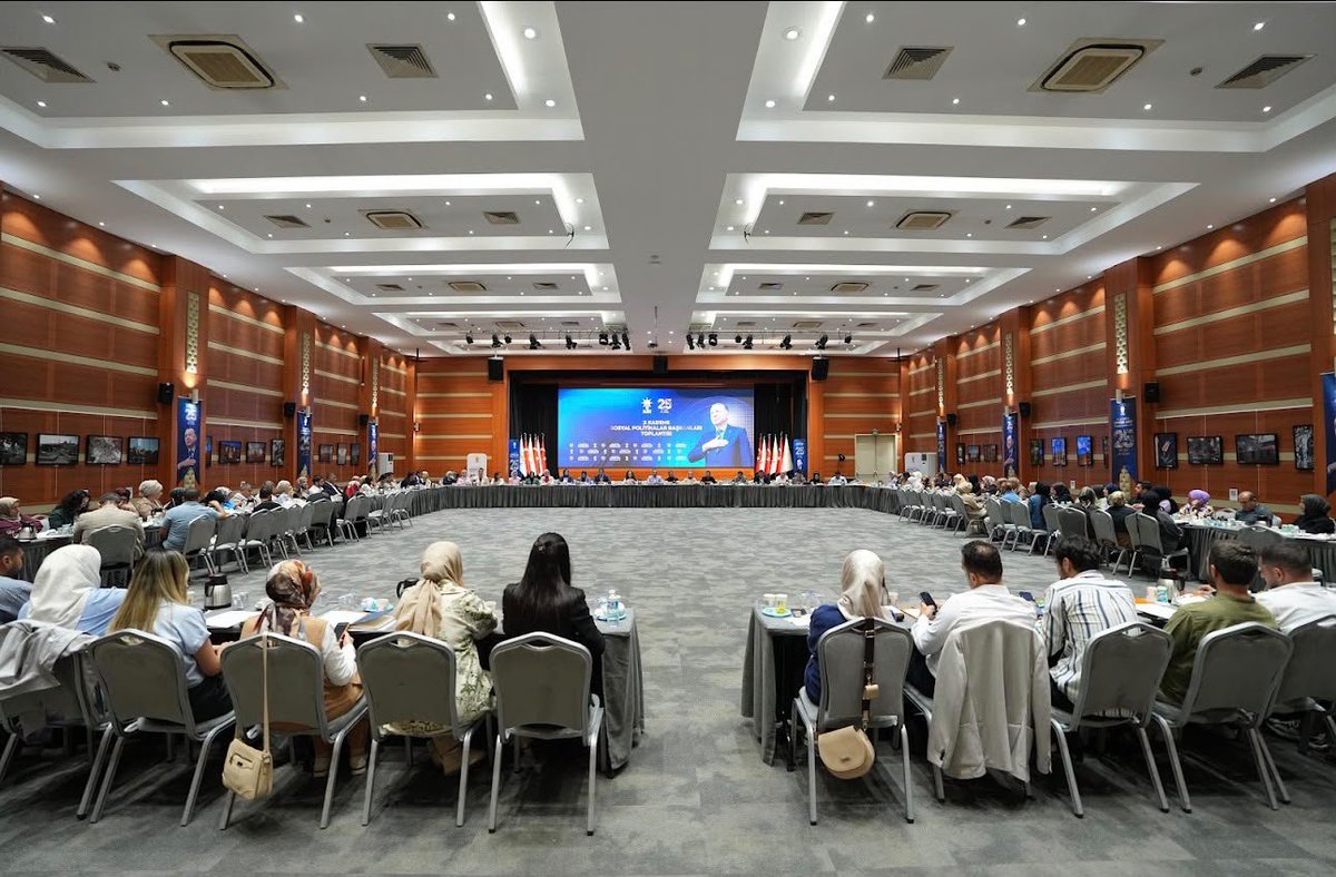 akkadinbakirkoy's tweet photo. İl Sosyal Politikalar Birim Başkanımız Yusuf Aslan'ın başkanlığında gerçekleştirilen 3 Kademe İl Sosyal Politikalar Birim Toplantımıza Birim Başkanımız Zeynep Şatır katıldı. https://t.co/ZtIZHc9JIF