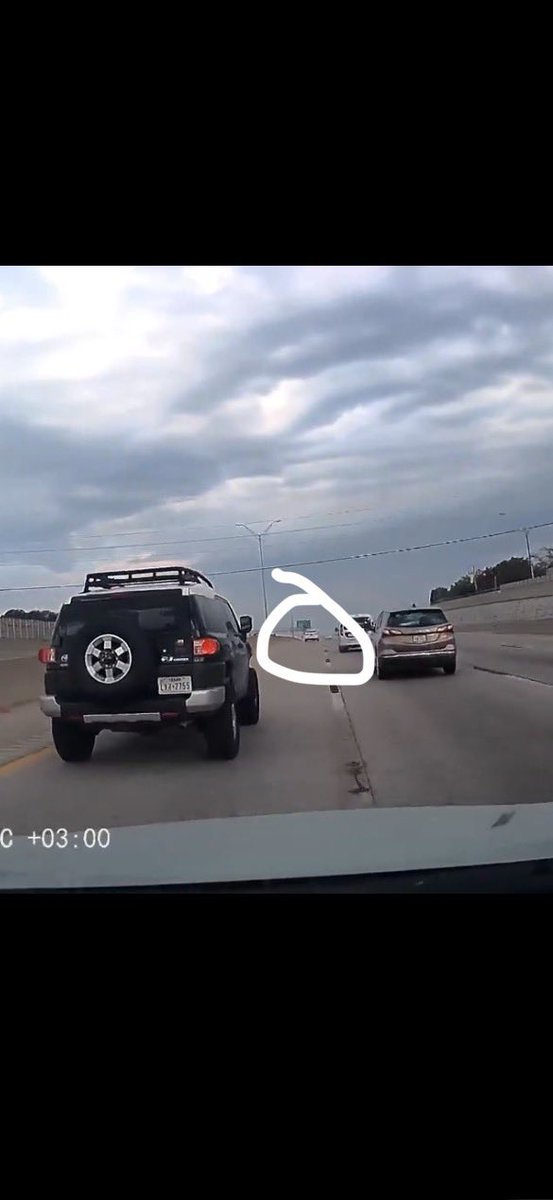 saivoryk's tweet photo. @dankep1c @unluckybutter3 the car ALLL the fucking way up there? so like i said no one in front of them that’s more than enough space. the person driving just a sensitive dickhead who needa get tf out the way😭😭. i’d understand your point if it was in front of the toyota like the 2 on the right https://t.co/aNEzLhVFi5
