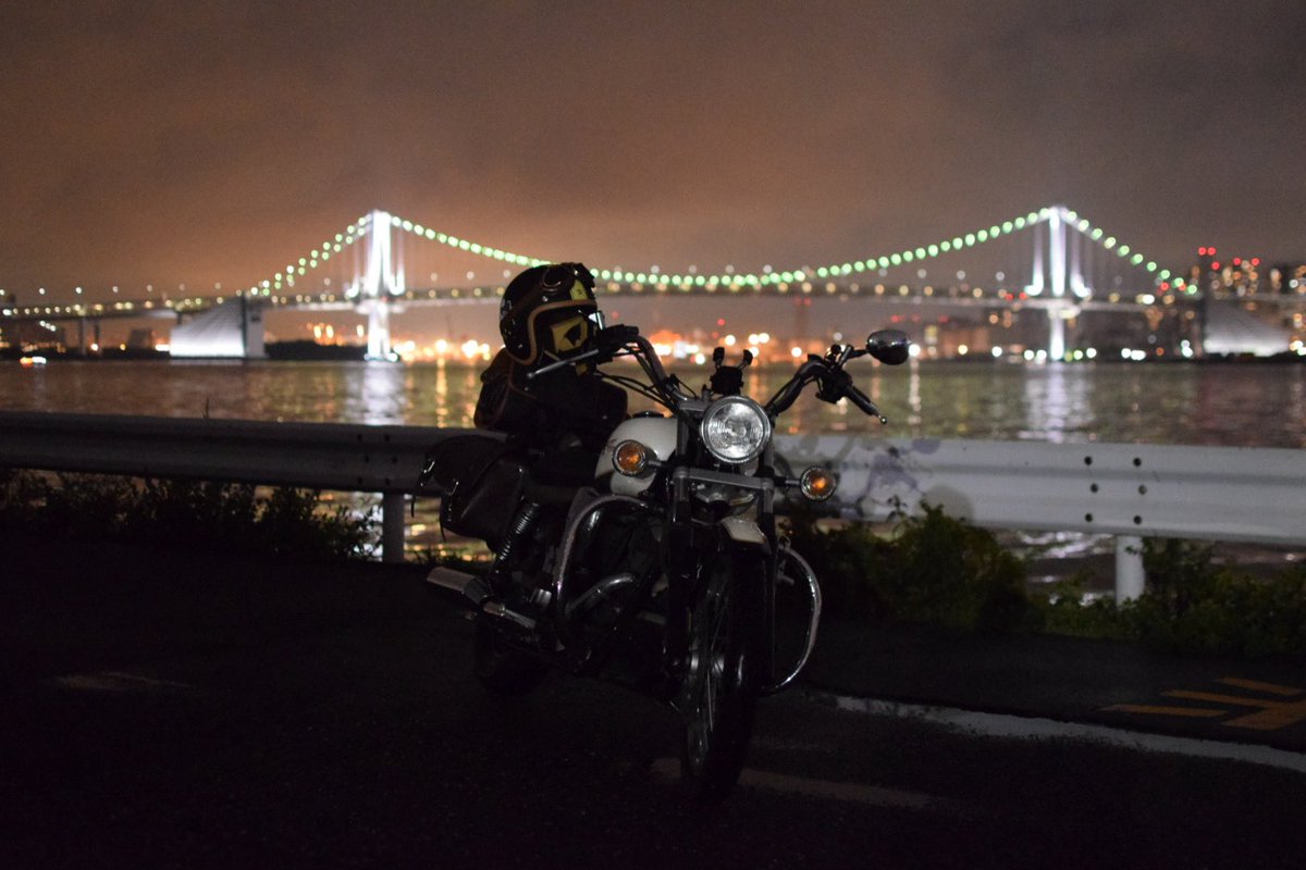 yi_ONESUTO's tweet photo. @tate155a vストロームかっこいいですね！
元々欲しかったけど、アメリカンの魅力に取り憑かれてしまって、ドラックスターを買ってしまいました（笑）

後悔はしてない！ https://t.co/Yd6FsUUOBG