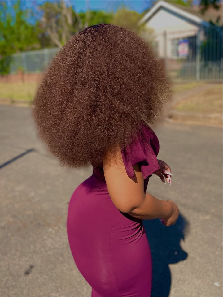 the_boy's tweet photo. Thick is understatement 🥵📌🔥 https://t.co/2tqa8PxEM7