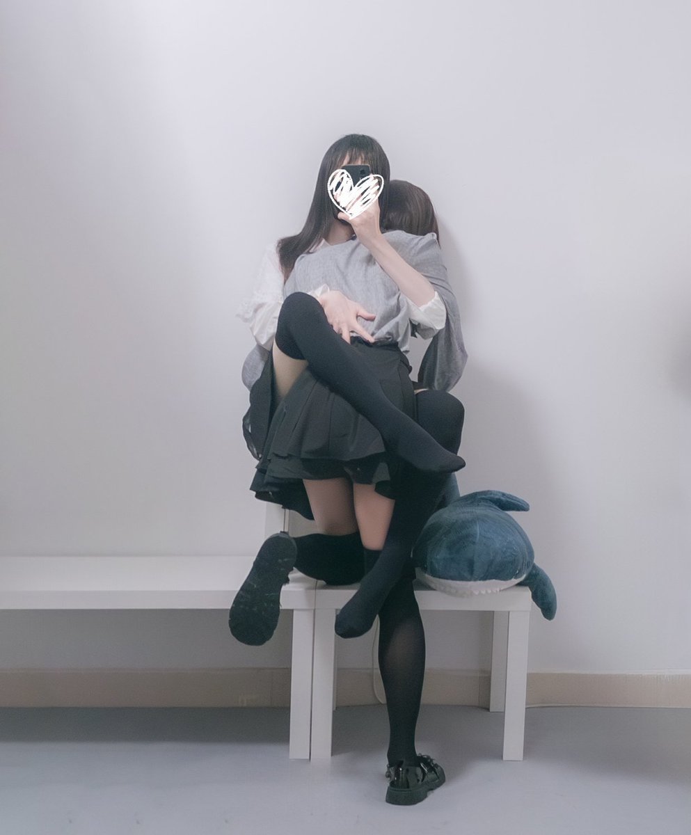 mingji_A's tweet photo. 终于摆脱了处男的身份
他让我坐下详细说说
我坐不下来有点疼😢 https://t.co/Y6k05CAK2O