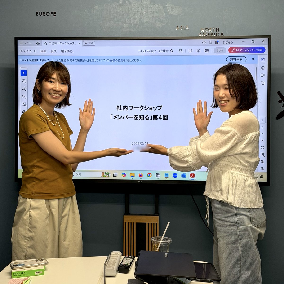 designam_tweet's tweet photo. スタッフ同士の相互理解を深めるため、これまでの経験や強みを共有し合う社内ワークショップを開催しています。今回はディレクター2人の発表でした。
いつも一緒に仕事をしていても、意外な一面があるものです！ https://t.co/DxXE0WxMNp