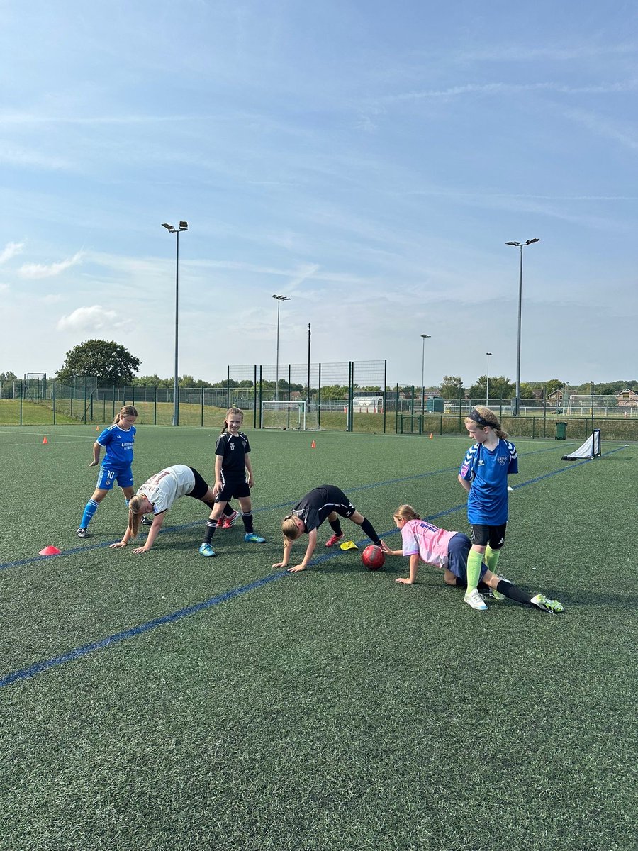 DurhamFA's tweet photo. Thank you to all the girls that joined us on our Summer Holiday Course☀️

Our next one is to be confirmed but keep an eye on our socials for more details 👀

Want more? Find local Wildcats sessions to  join👇

🔗 https://t.co/YCQ83TtOUS https://t.co/pAEmTVvUoW