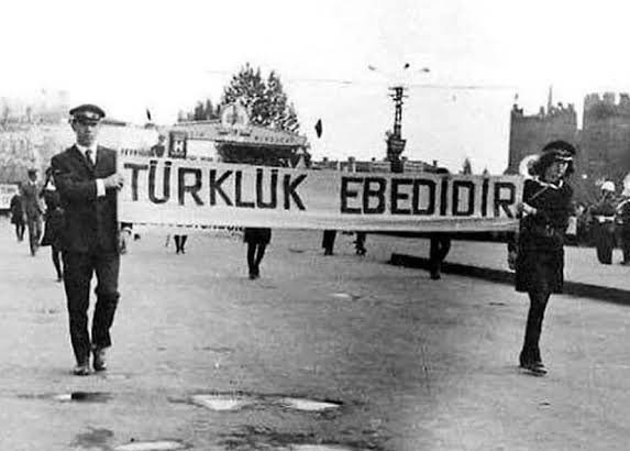eliffcinar1's tweet photo. "Türklük Ebedidir." https://t.co/bpi0mlcIoq
