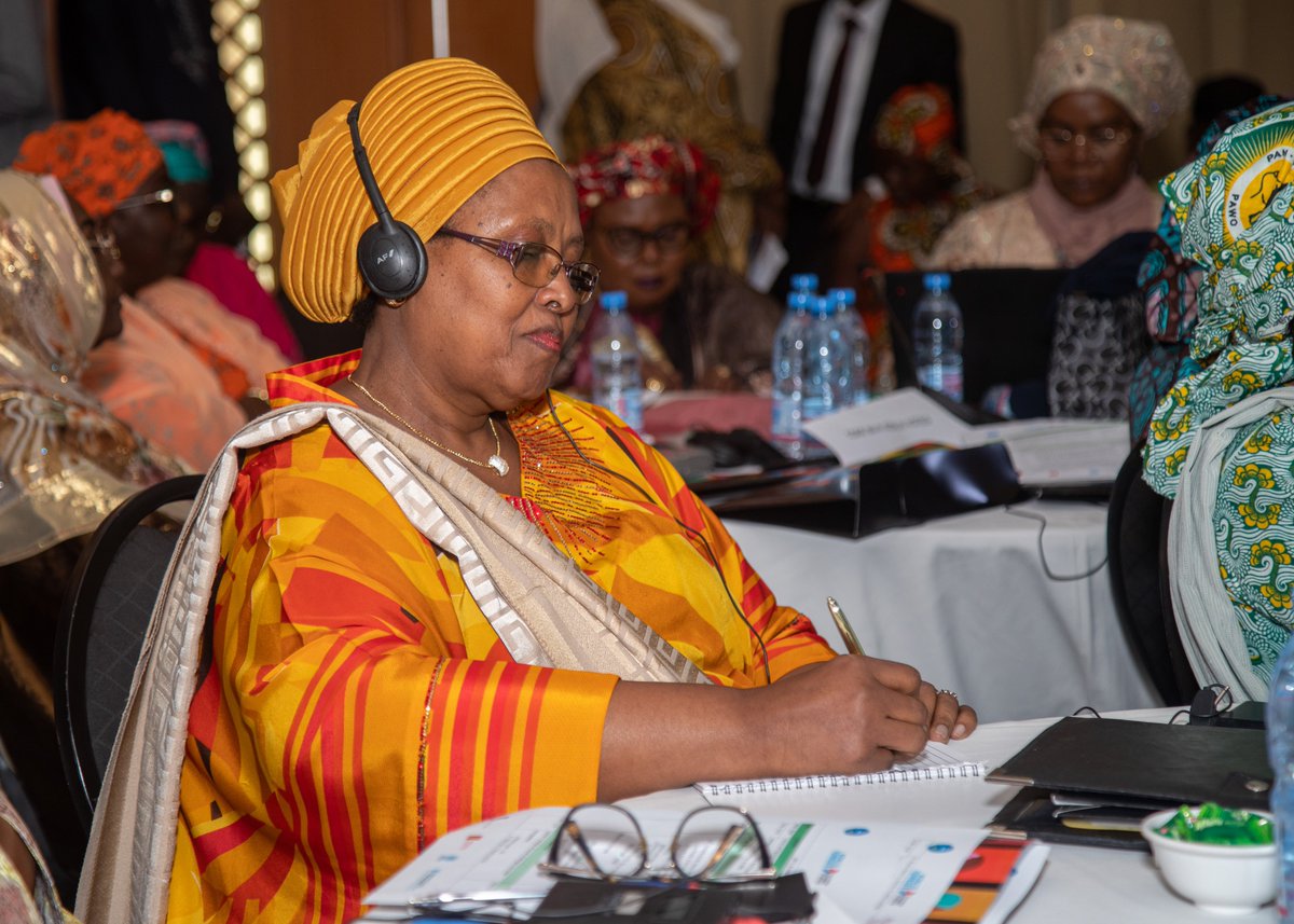 onufemmesmali's tweet photo. Du 26 au 28 août, Bamako abrite le forum des femmes leaders du Sahel sous le thème "Plaidoyer en faveur du leadership des femmes pour la paix dans les régions transfrontalières des pays du Sahel et des pays côtiers"
@onu_mali @MaliMaeci @_AfricanUnion @MPFEF1 https://t.co/vjgyzxQC4I