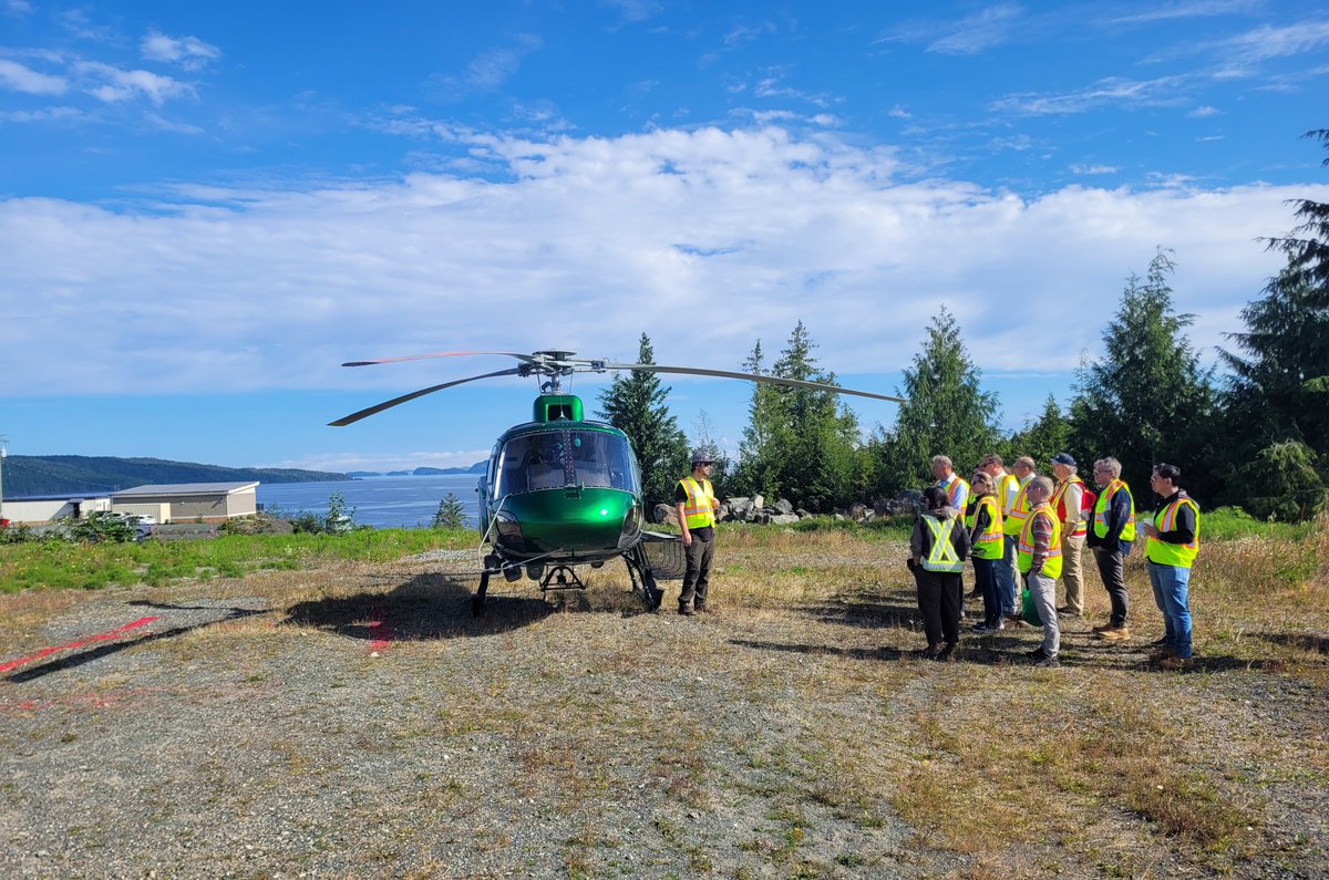 NorthIsle_CG's tweet photo. August was another busy month of site visits at our North Island Project. 🚁🌎

Investor interest continues to grow, highlighting the North Island Project’s scale and quality at a favourable time for #Copper and #Gold. 

#Mining #BCMining $NCX.V $NTCPF https://t.co/5puGOfvAFi