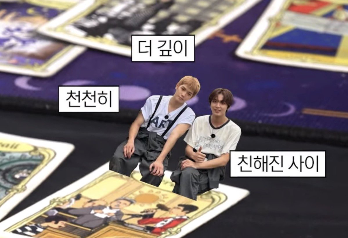 urfavvleehaenie's tweet photo. ถามถึง teamwork ของพิ่แทยงกับน้องแฮชาน

พิ่จอนบอกว่าน้องแฮชานเป็นคนที่ปรับตัวเข้ากับทุกอย่างได้ดีนะ เพราะงั้นความสัมพันธ์/ไดนามิกของพวกเขาอาจจะเข้ากันได้ดีแบบคาดไม่ถึงก็ได้

ผลออกมาคือ Work, Judgment, Time 
คุณเขาก็บอกว่า พวกเขาทำงานด้วยกัน พวกเขาก็อยู่ด้วยกันนั่นแหละ พวกเขาใช้เวลาในการปรับตัวเข้าหากัน การอยู่ด้วยกัน… การทำงานด้วยกัน! ดีมาก! เป็นความสัมพันธ์ในเรื่องการทำงานมากกว่าความสัมพันธ์แบบเพื่อน แต่ทั้งพิ่แทยงกับน้องแฮชานก็ยังชอบกันและกันนะ [เพราะต่างฝ่ายต่างให้ความเคารพซึ่งกันและกัน]